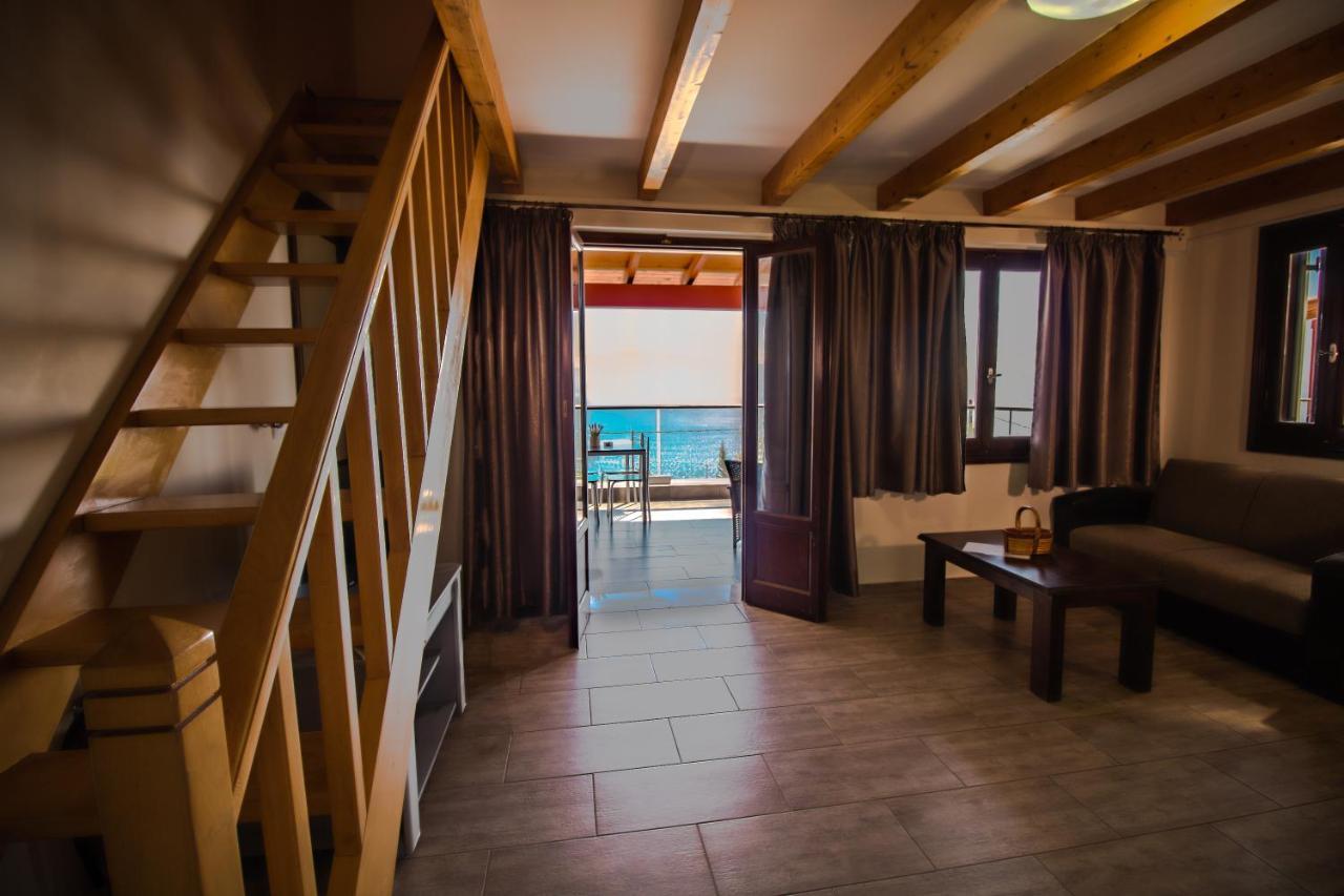 Aparthotel Ionion Fos à Nikiana Extérieur photo