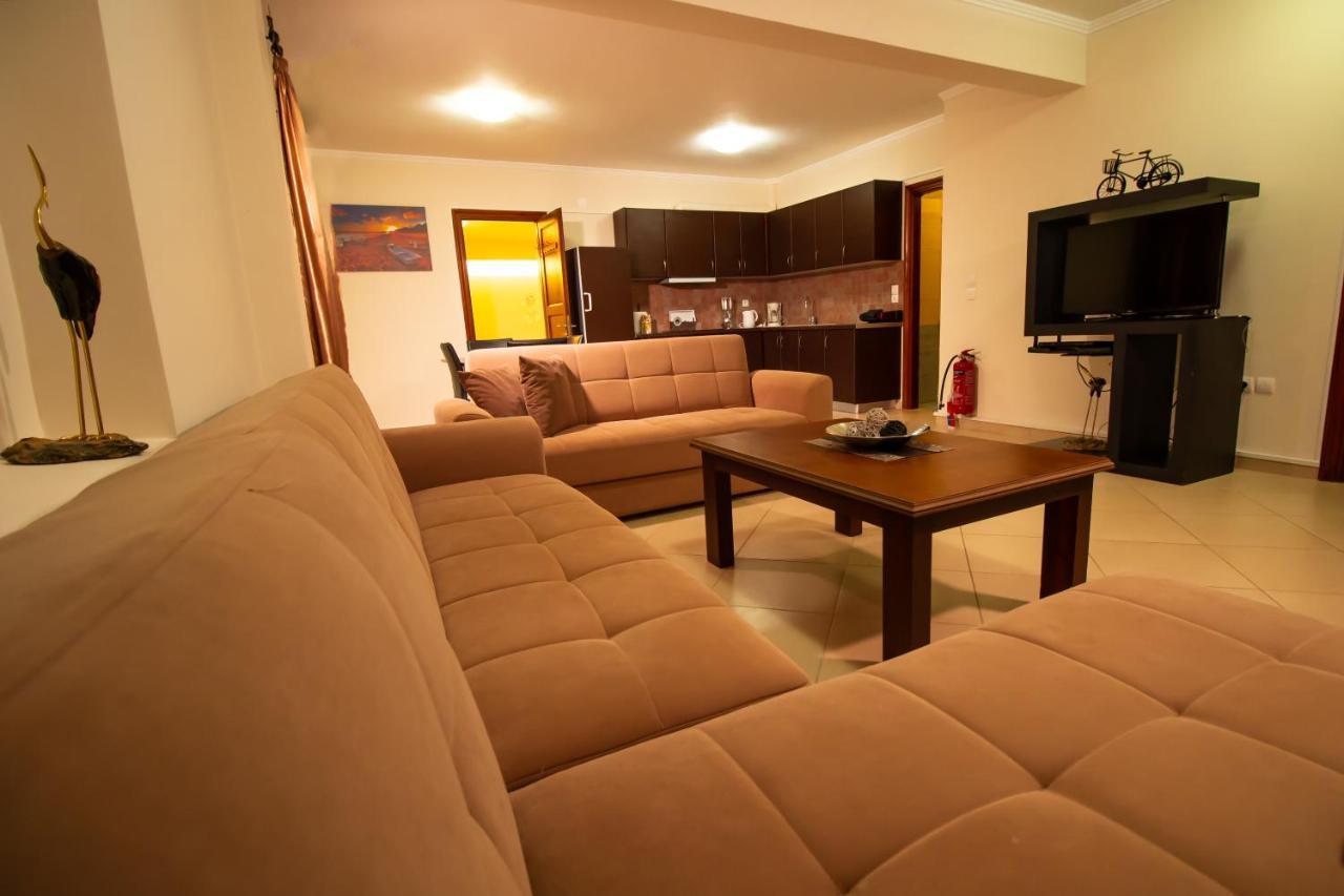 Aparthotel Ionion Fos à Nikiana Extérieur photo