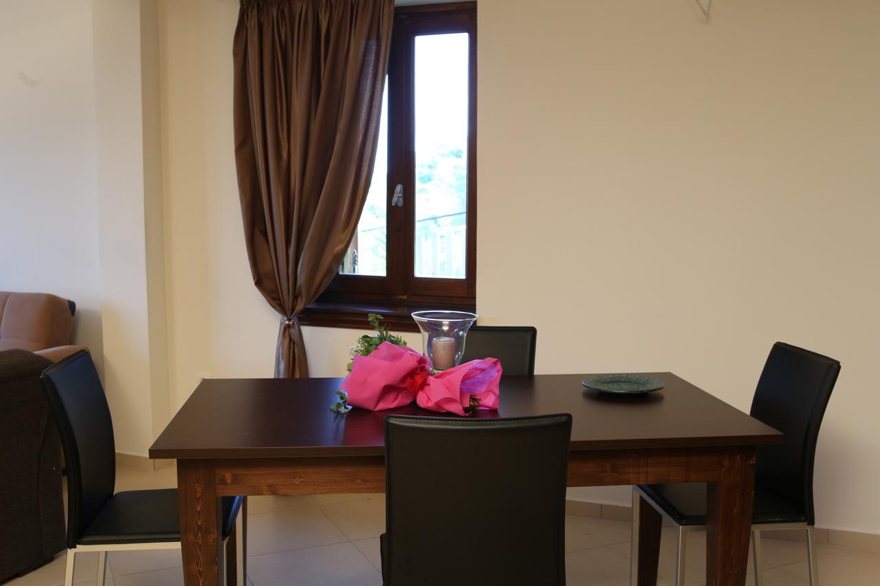 Aparthotel Ionion Fos à Nikiana Extérieur photo
